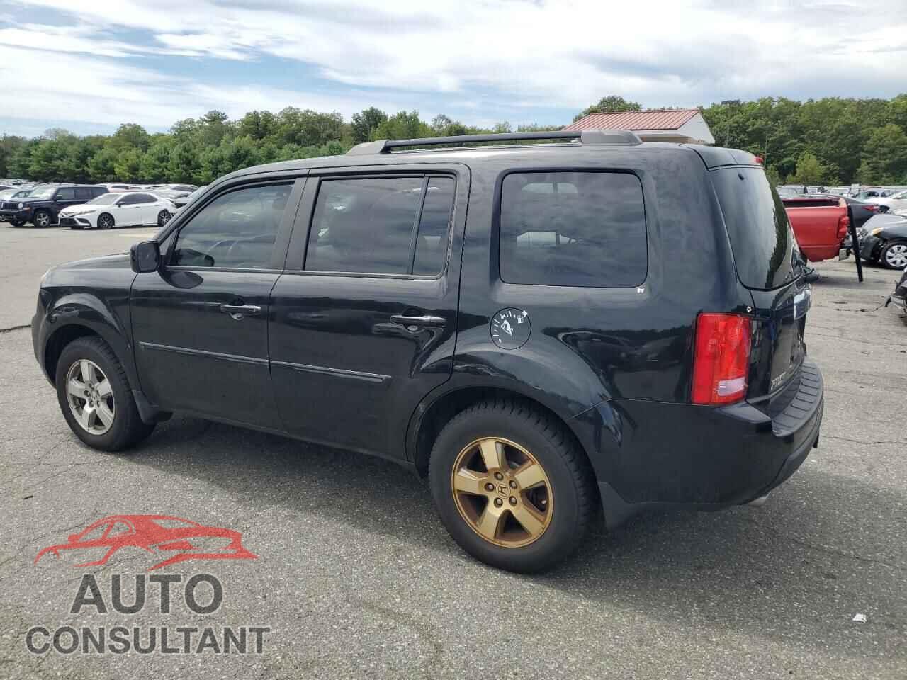 HONDA PILOT 2011 - 5FNYF4H7XBB017631