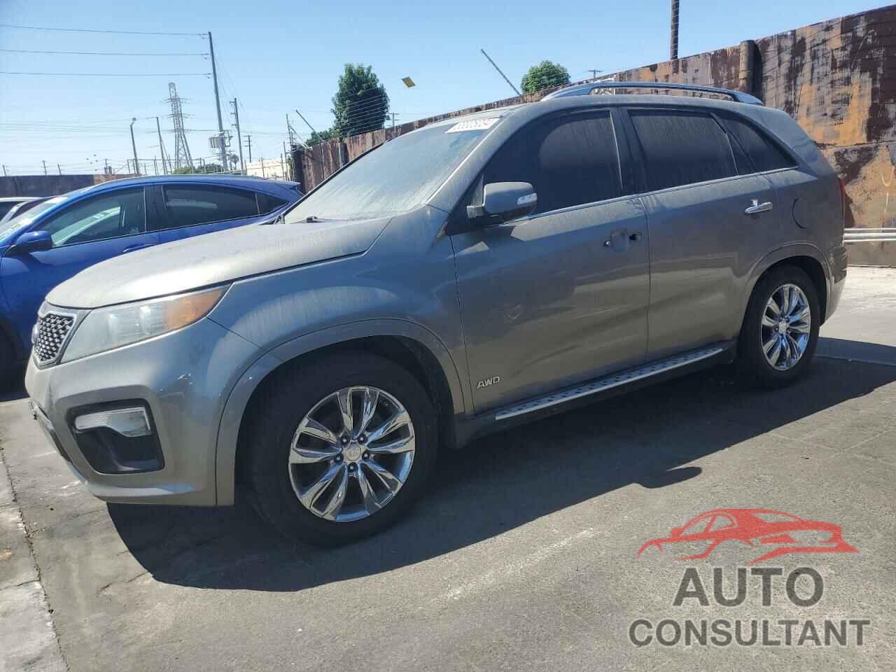 KIA SORENTO 2013 - 5XYKWDA27DG330166