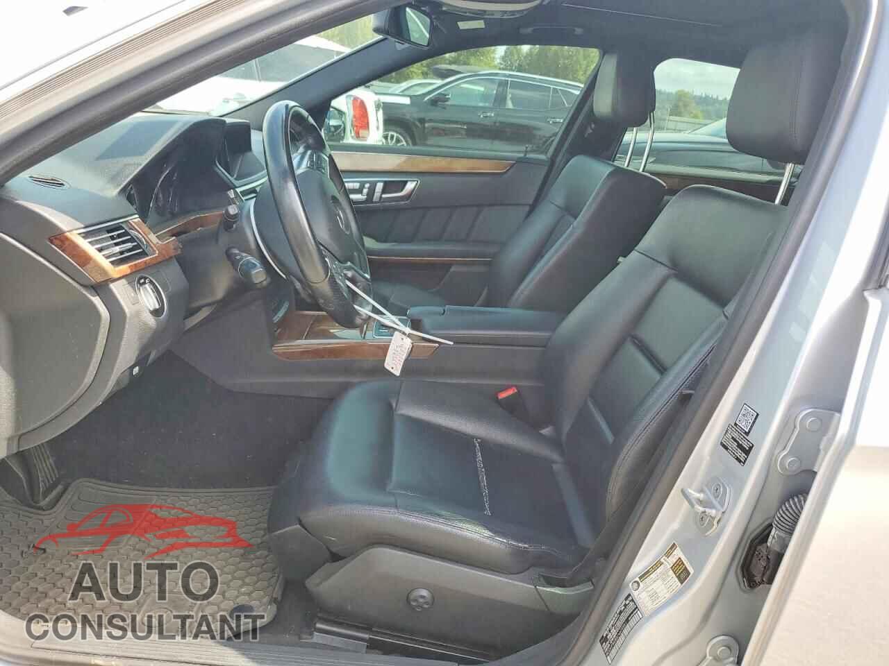 MERCEDES-BENZ E-CLASS 2012 - WDDHF5KB0CA605881