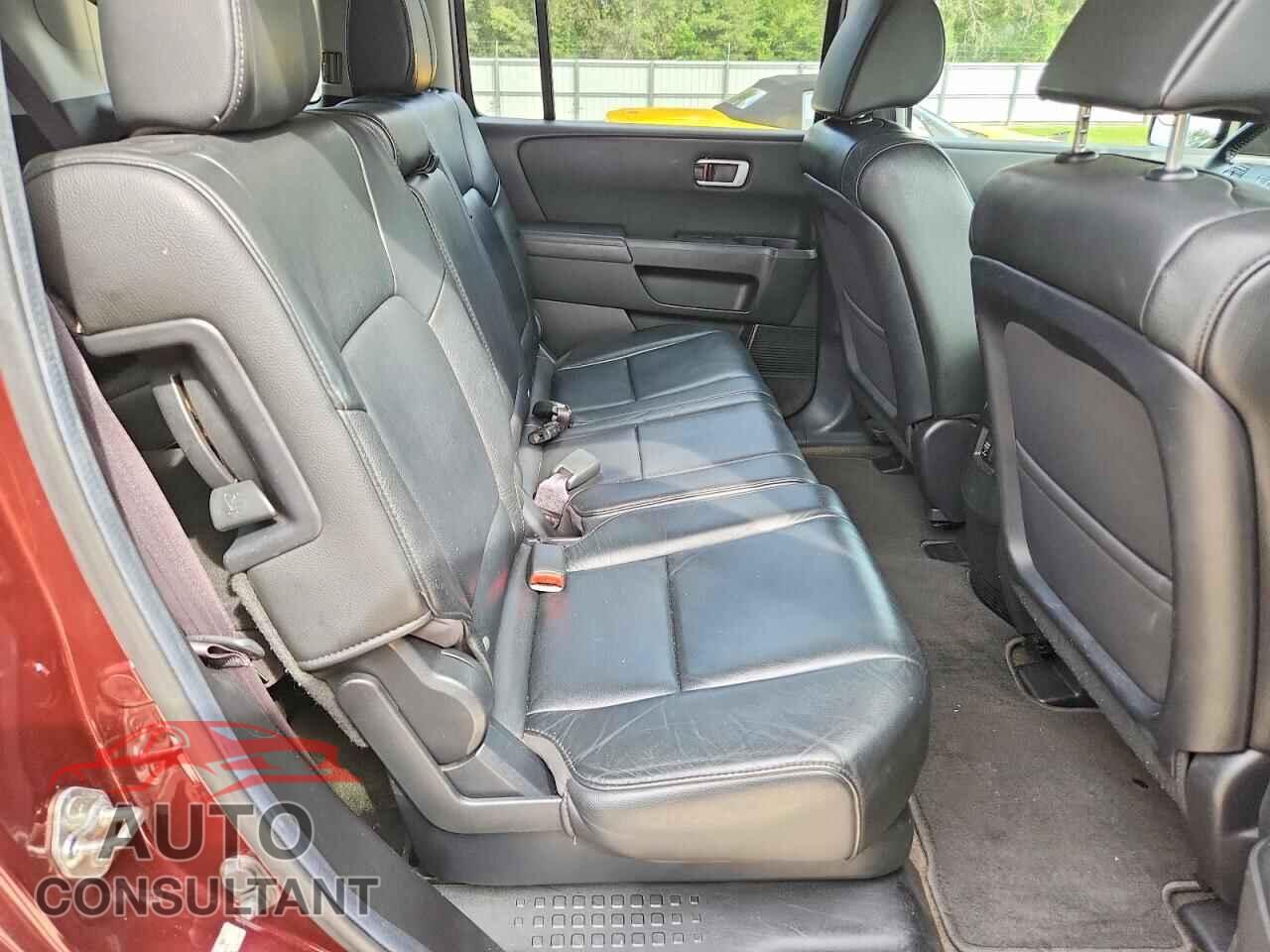 HONDA PILOT 2013 - 5FNYF4H79DB046055
