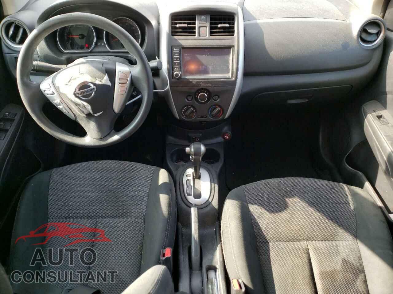 NISSAN VERSA 2019 - 3N1CN7AP1KL856466