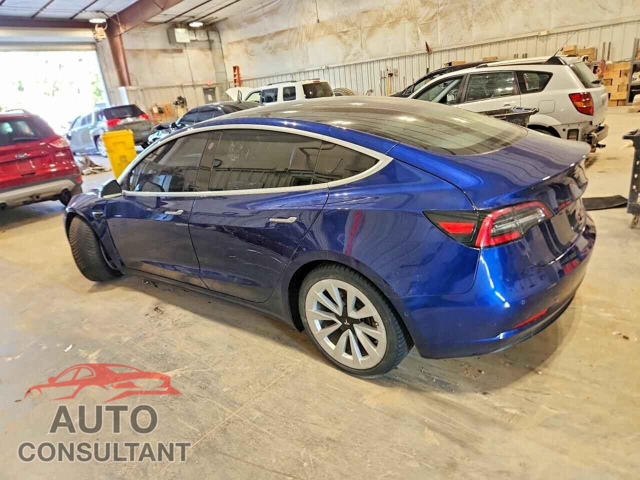 TESLA MODEL 3 2018 - 5YJ3E1EA9JF076289