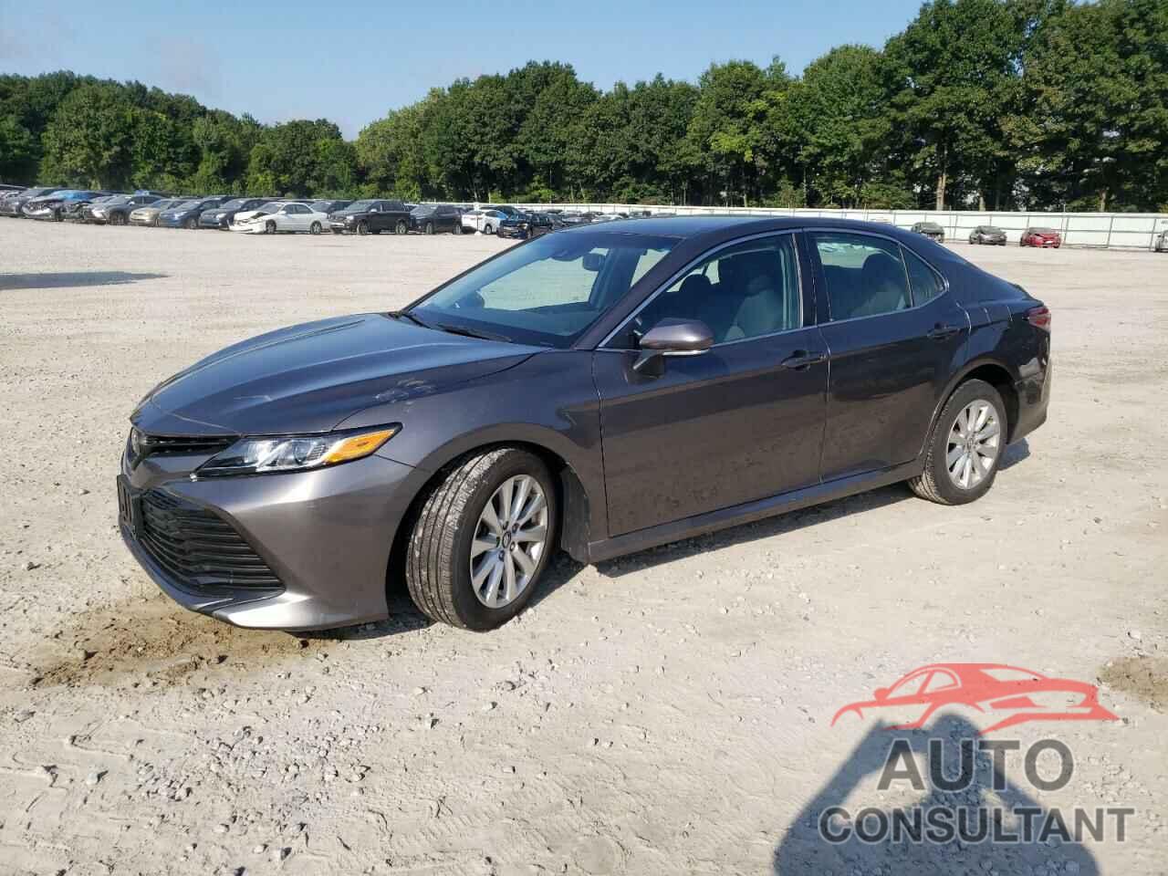 TOYOTA CAMRY 2018 - 4T1B11HK8JU538372