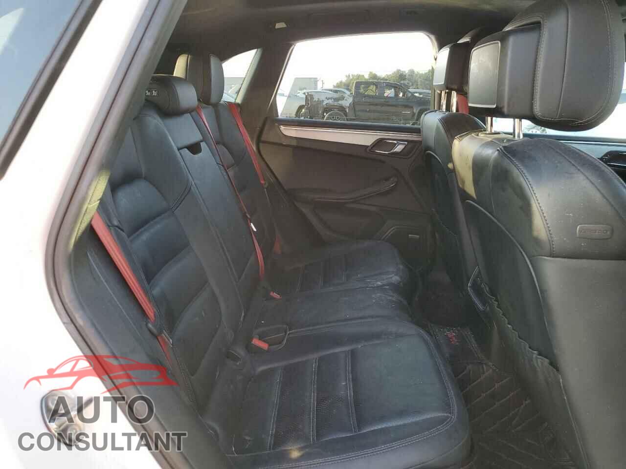 PORSCHE MACAN 2016 - WP1AF2A55GLB94959