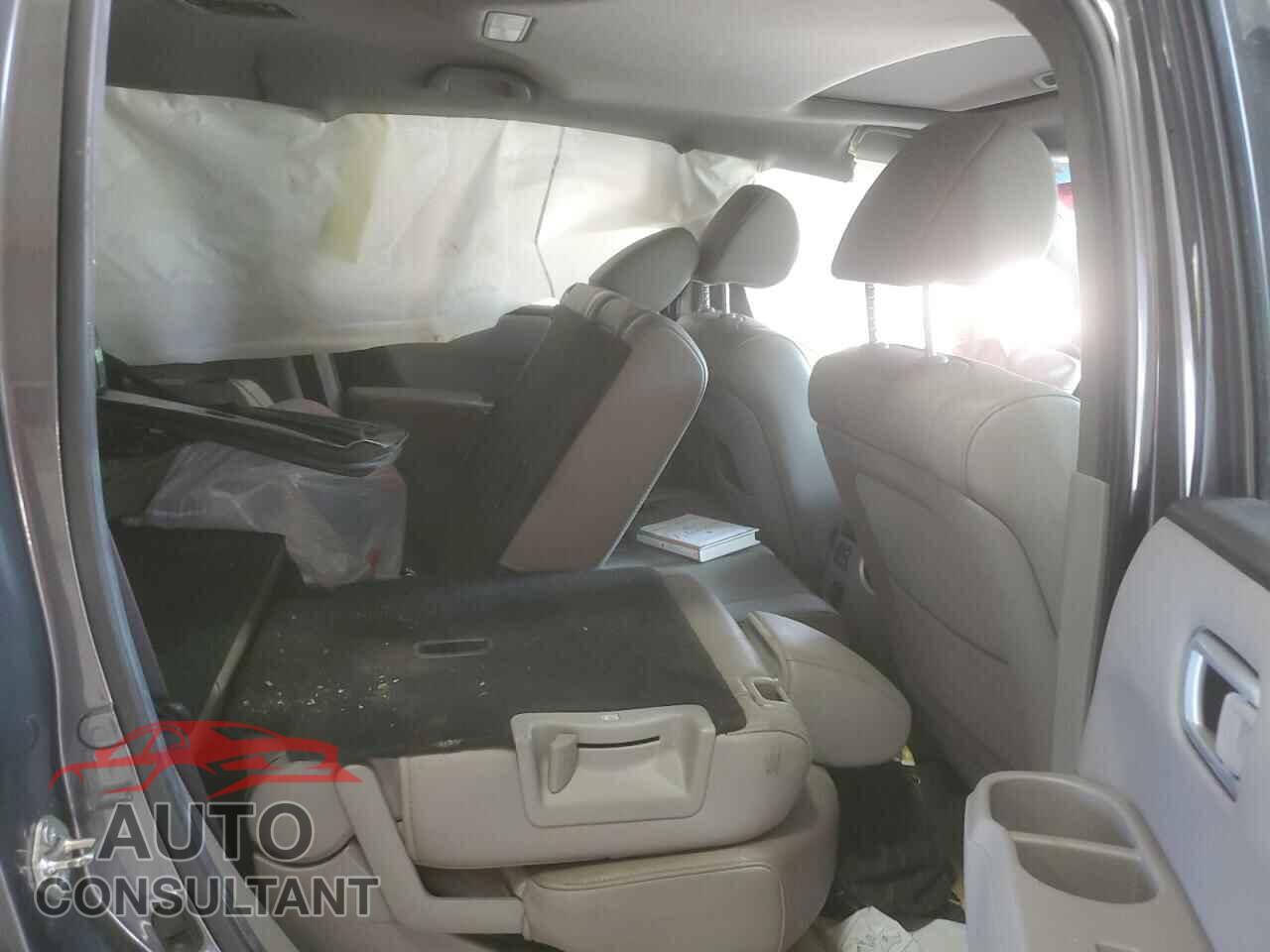 HONDA PILOT 2013 - 5FNYF4H52DB022016