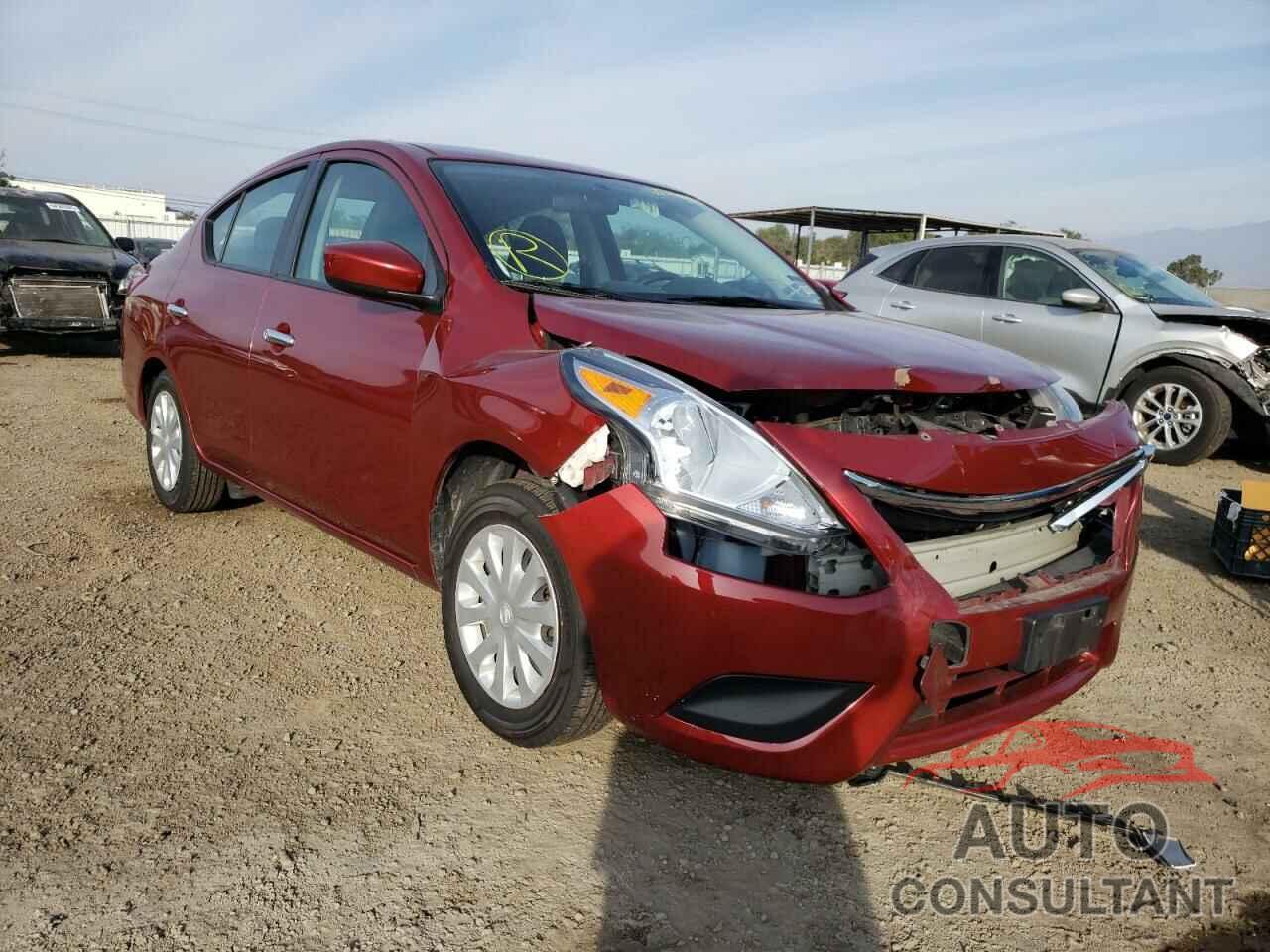NISSAN VERSA 2019 - 3N1CN7AP1KL864745