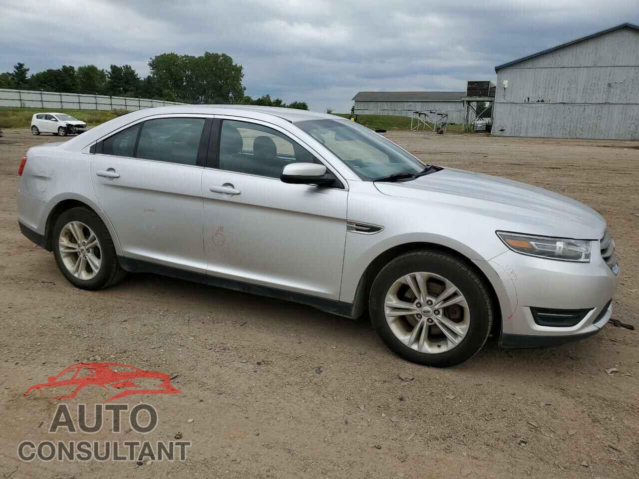 FORD TAURUS 2016 - 1FAHP2E80GG102141