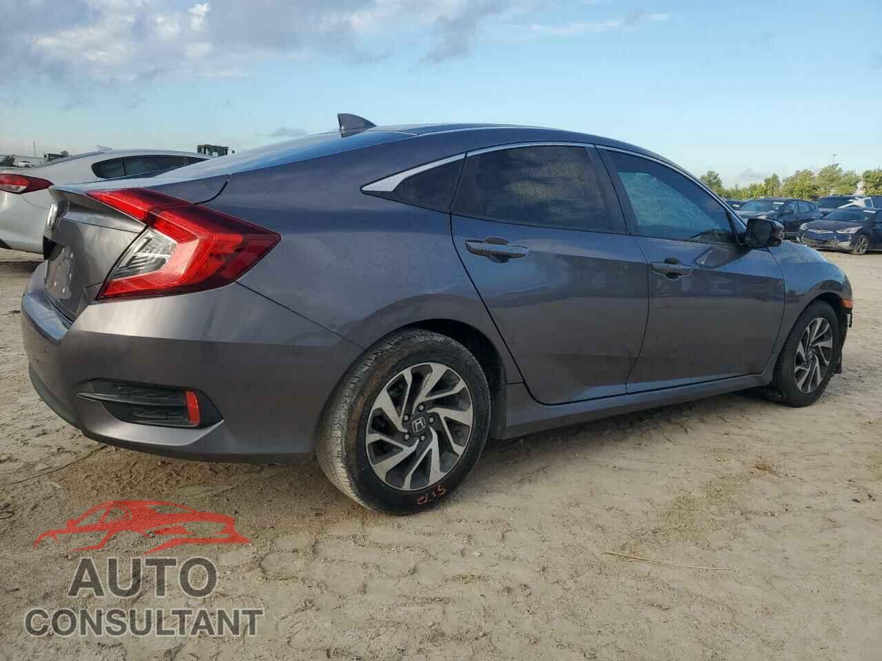 HONDA CIVIC 2017 - 19XFC2F72HE228635