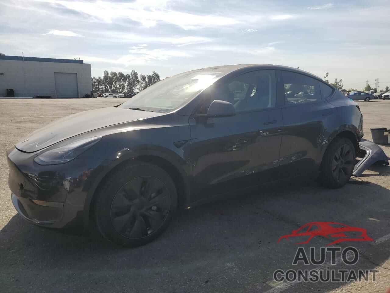 TESLA MODEL Y 2025 - 7SAYGDED1SF279872