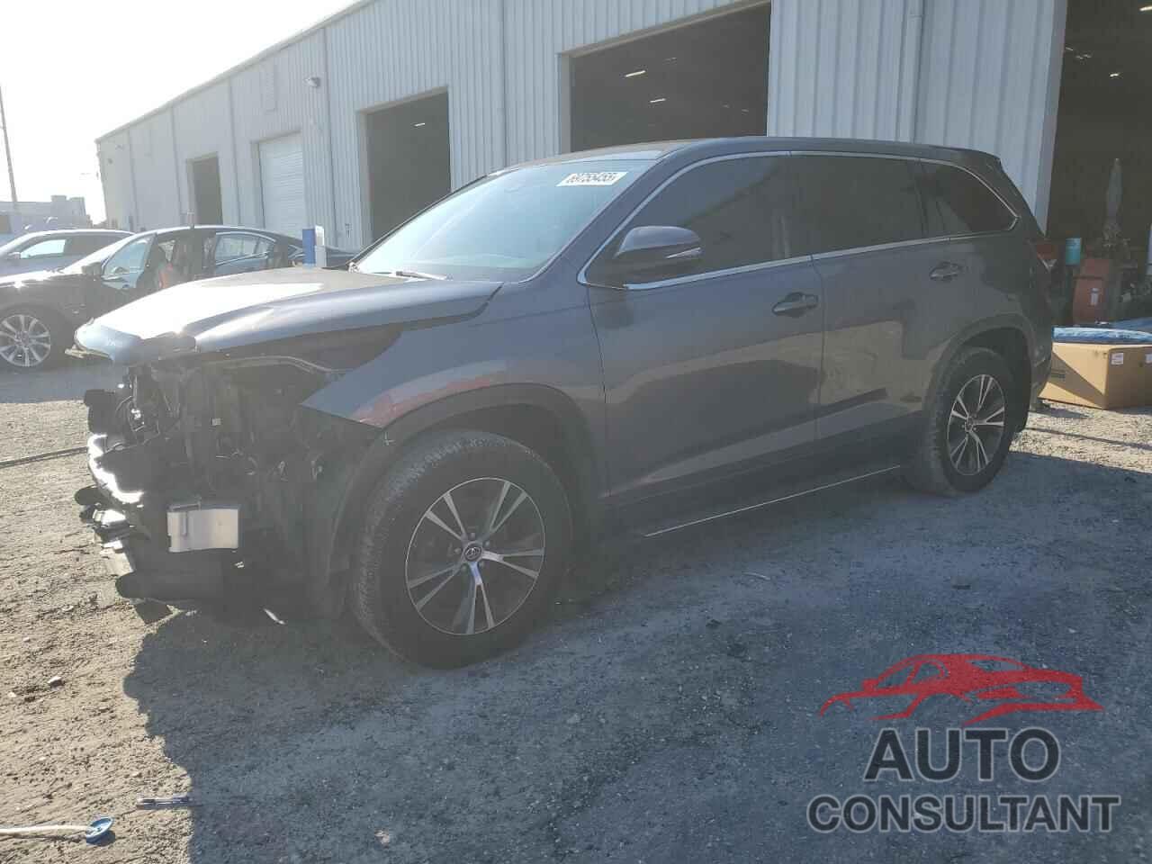 TOYOTA HIGHLANDER 2019 - 5TDZARFH4KS048106