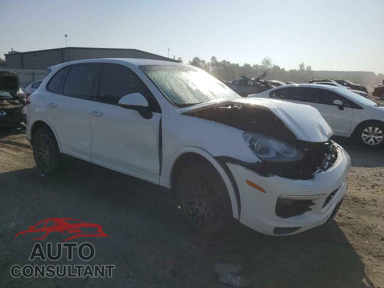 PORSCHE CAYENNE 2018 - WP1AA2A20JKA04020