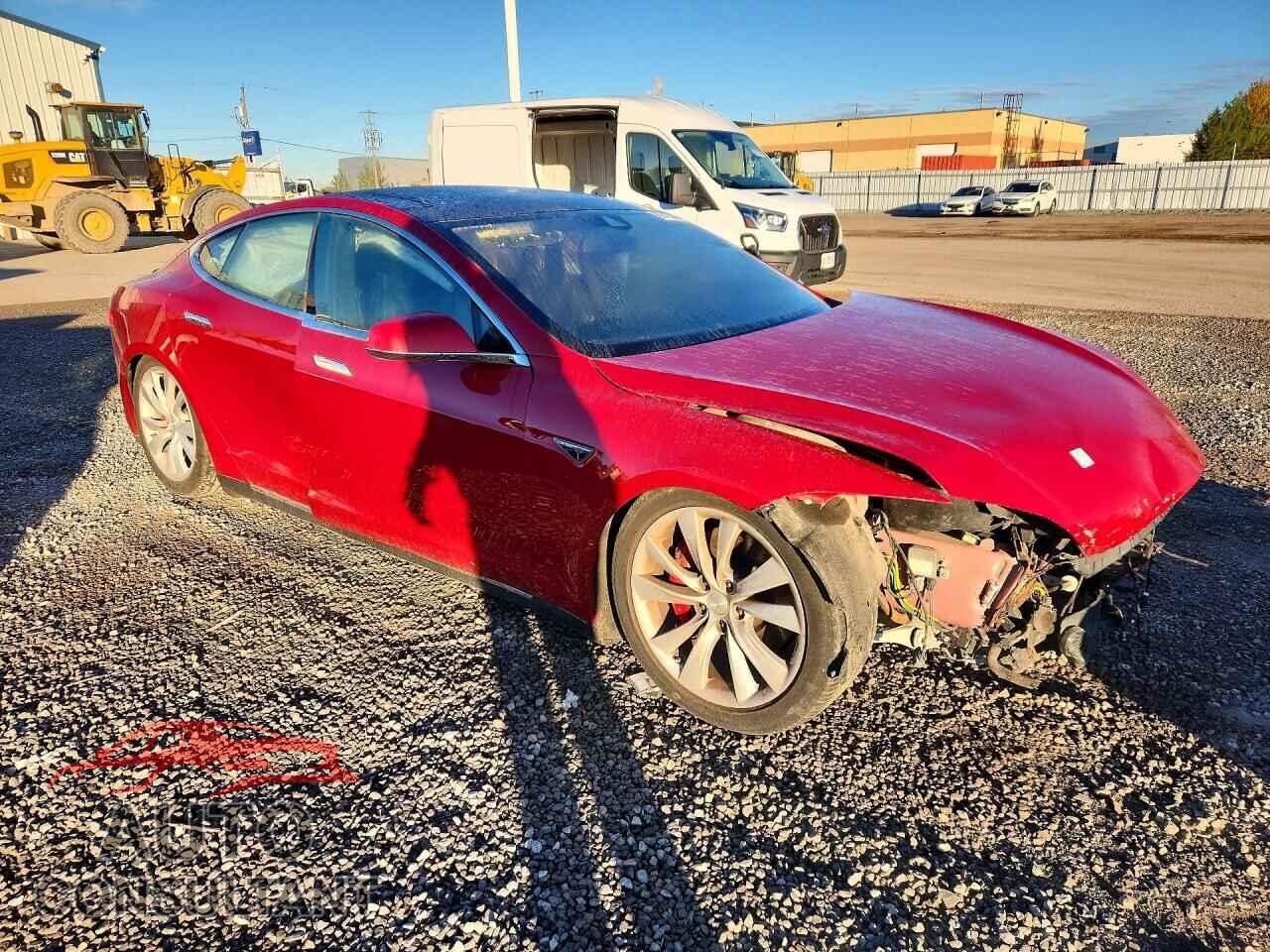 TESLA MODEL S 2014 - 5YJSA1H25EFP64100