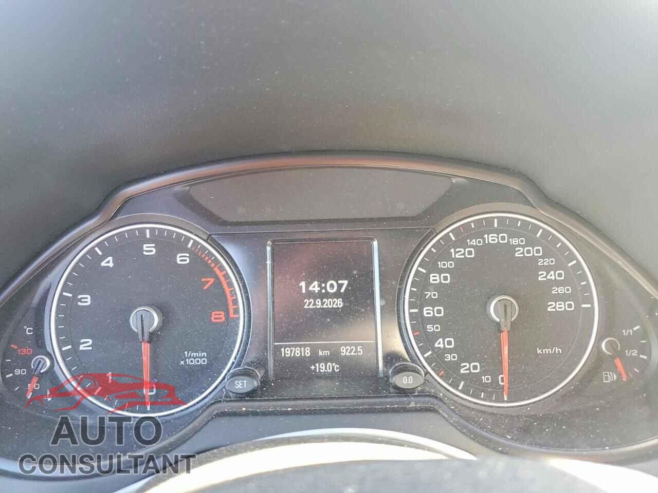 AUDI Q5 2015 - WA1LFCFP5FA068521