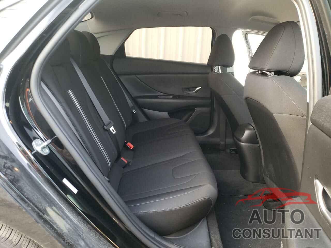HYUNDAI ELANTRA 2021 - KMHLM4AG5MU195883