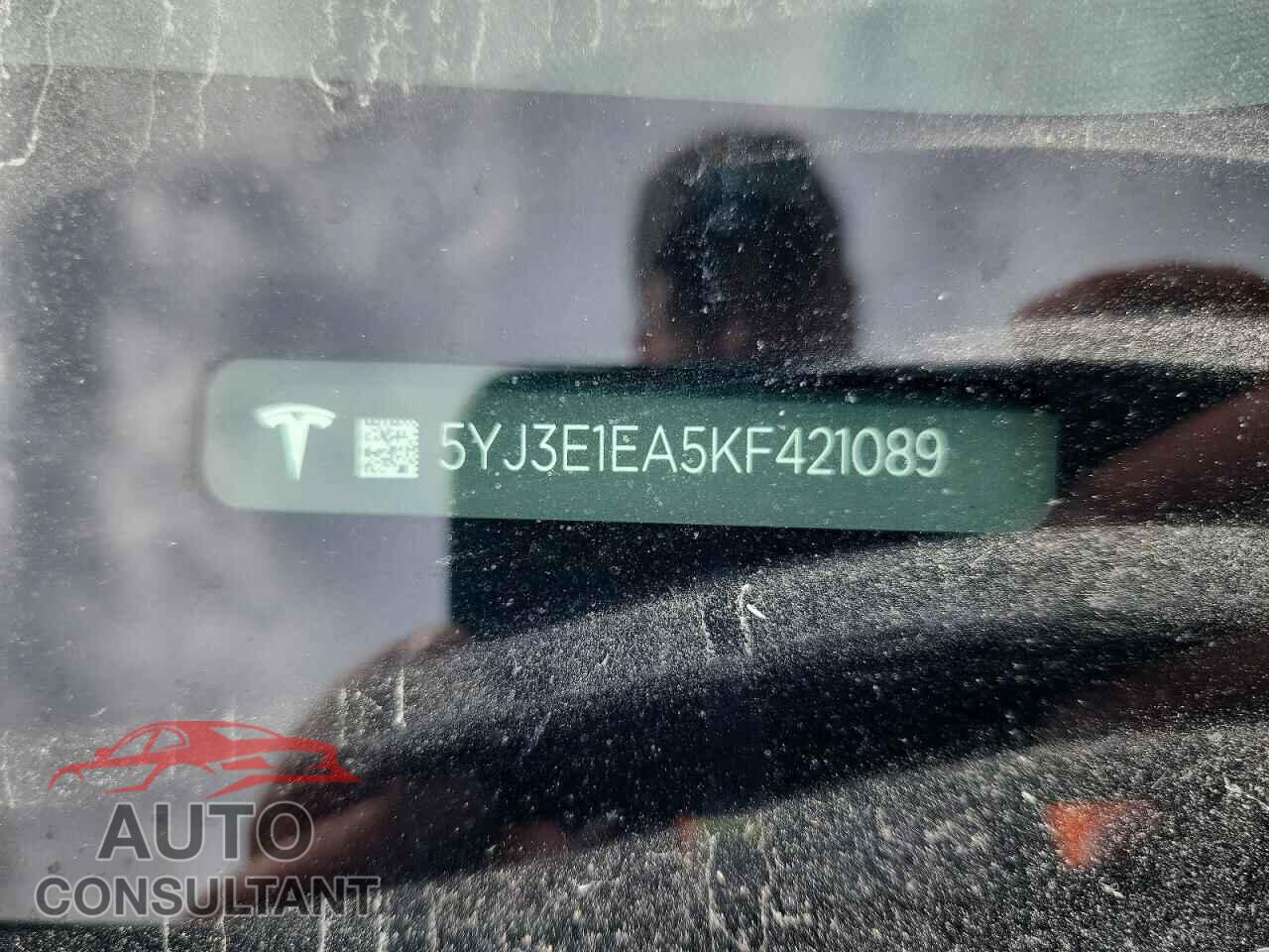 TESLA MODEL 3 2019 - 5YJ3E1EA5KF421089
