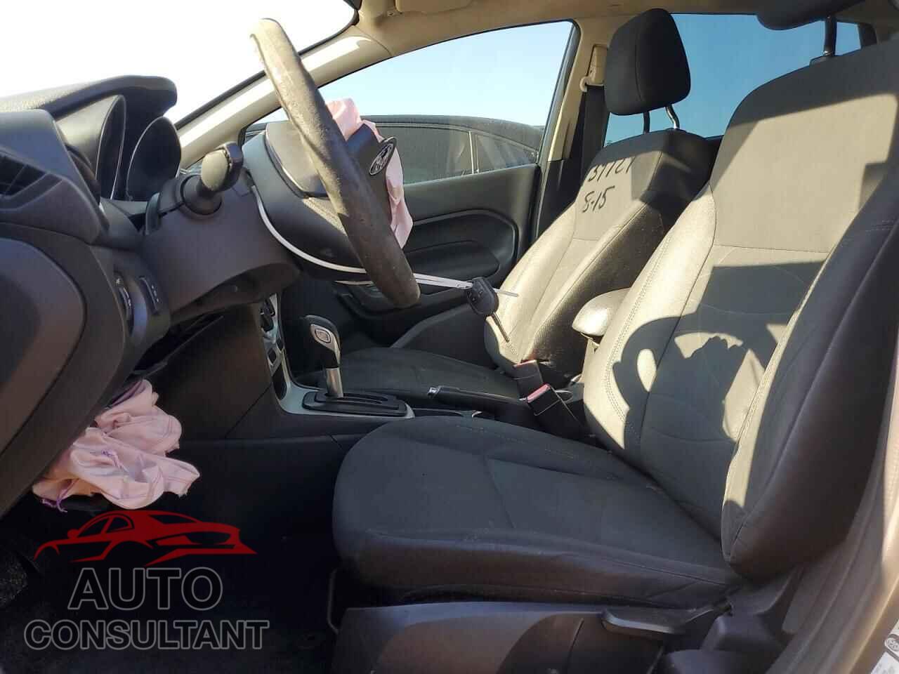 FORD FIESTA 2019 - 3FADP4EJ1KM139727
