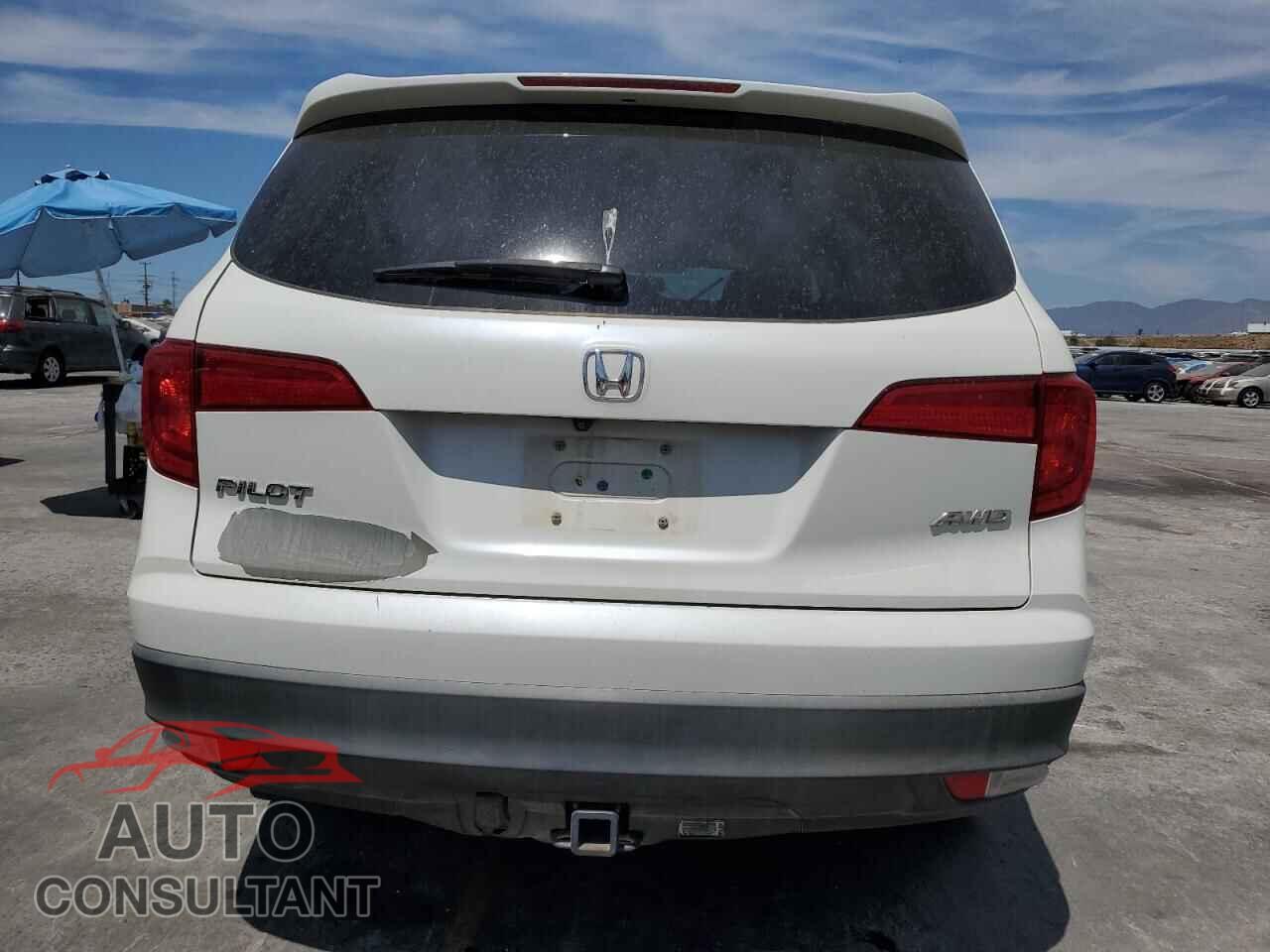 HONDA PILOT 2016 - 5FNYF6H58GB103683