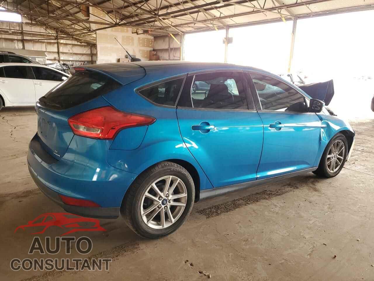 FORD FOCUS 2015 - 1FADP3K20FL232155
