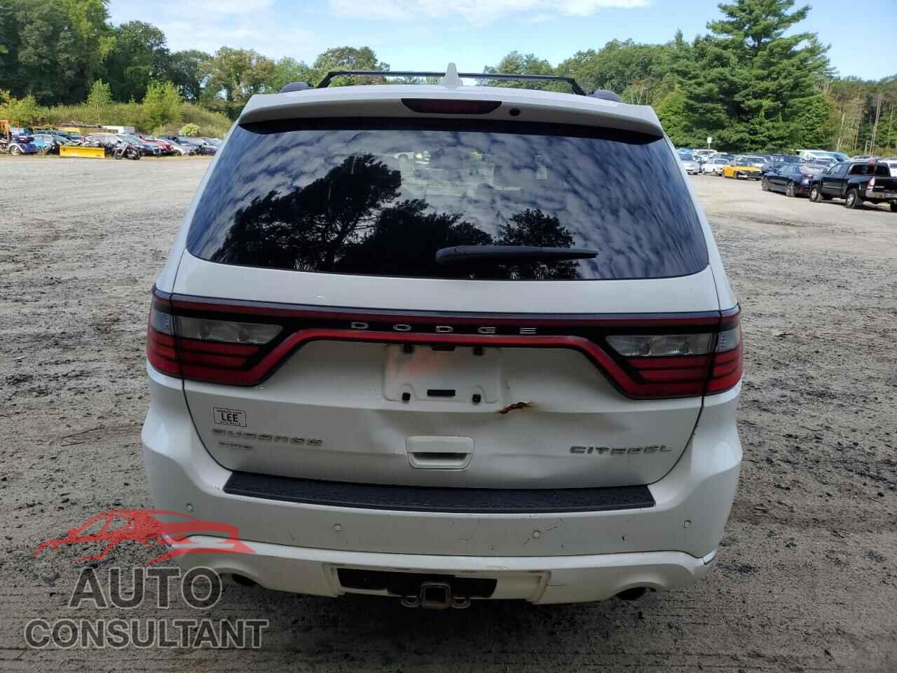 DODGE DURANGO 2016 - 1C4SDJET5GC486402