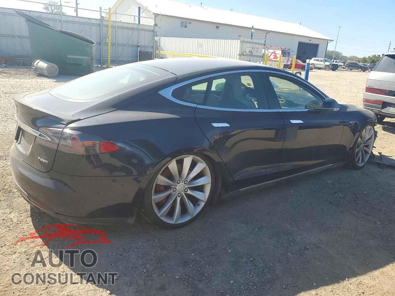 TESLA MODEL S 2014 - 5YJSA1H26EFP63263