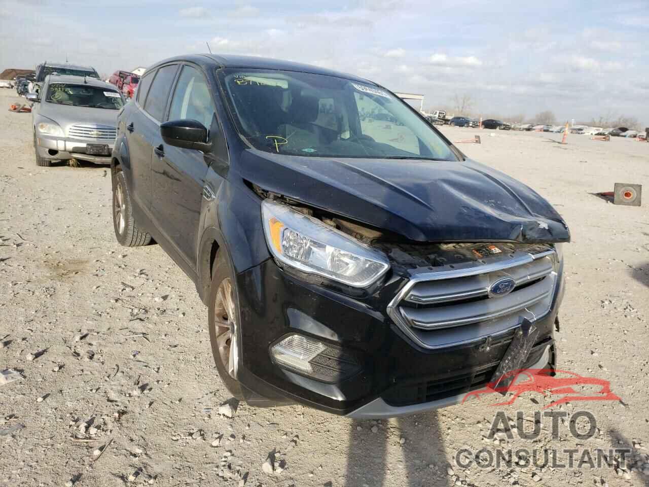 FORD ESCAPE 2017 - 1FMCU9GD3HUB77866