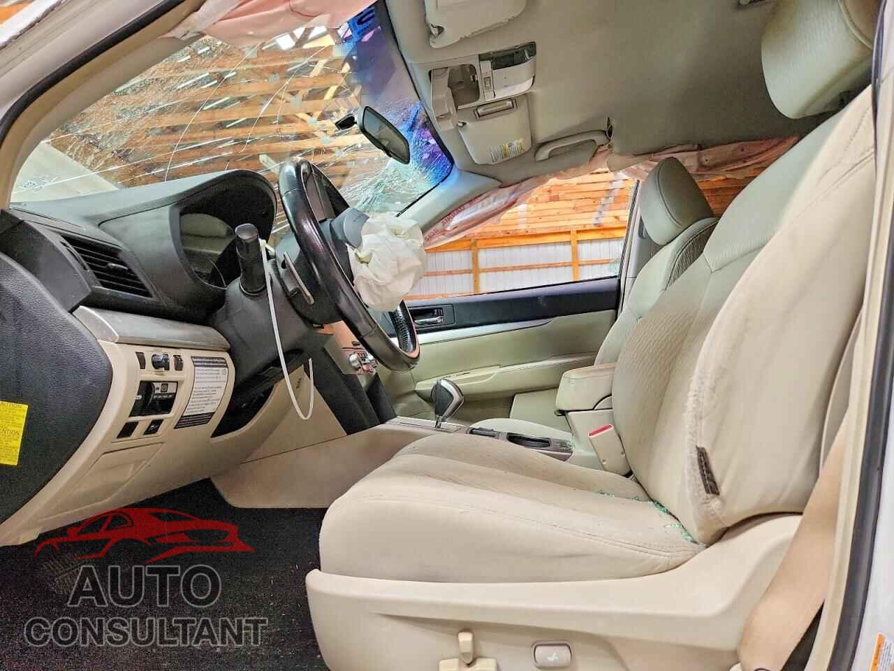 SUBARU OUTBACK 2011 - 4S4BRBCC5B3315793