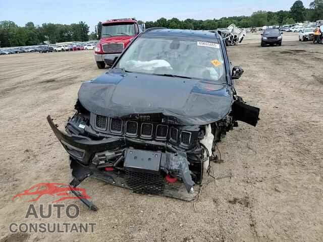 JEEP COMPASS 2019 - 3C4NJDDB8KT671539