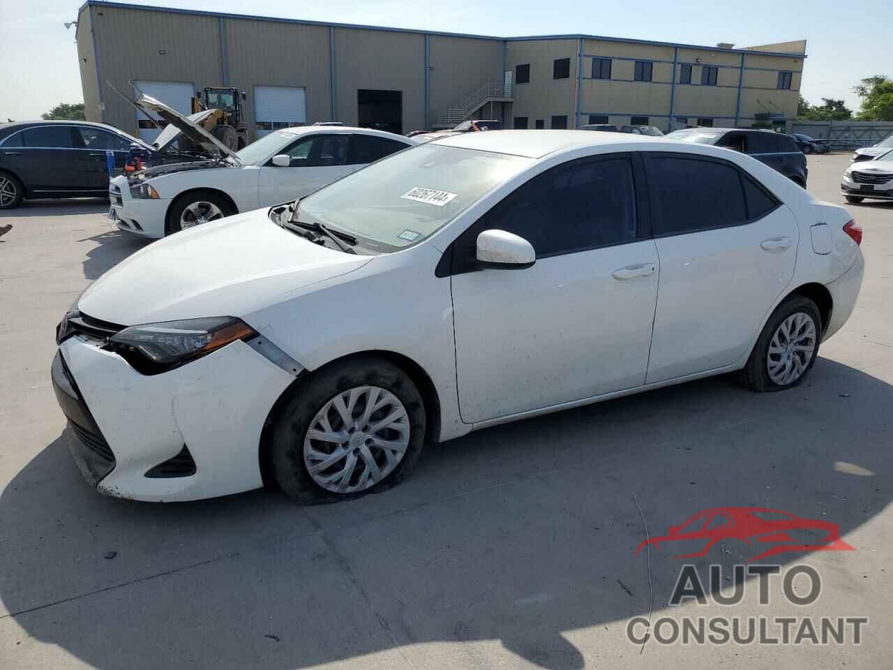 TOYOTA COROLLA 2017 - 5YFBURHE3HP654977