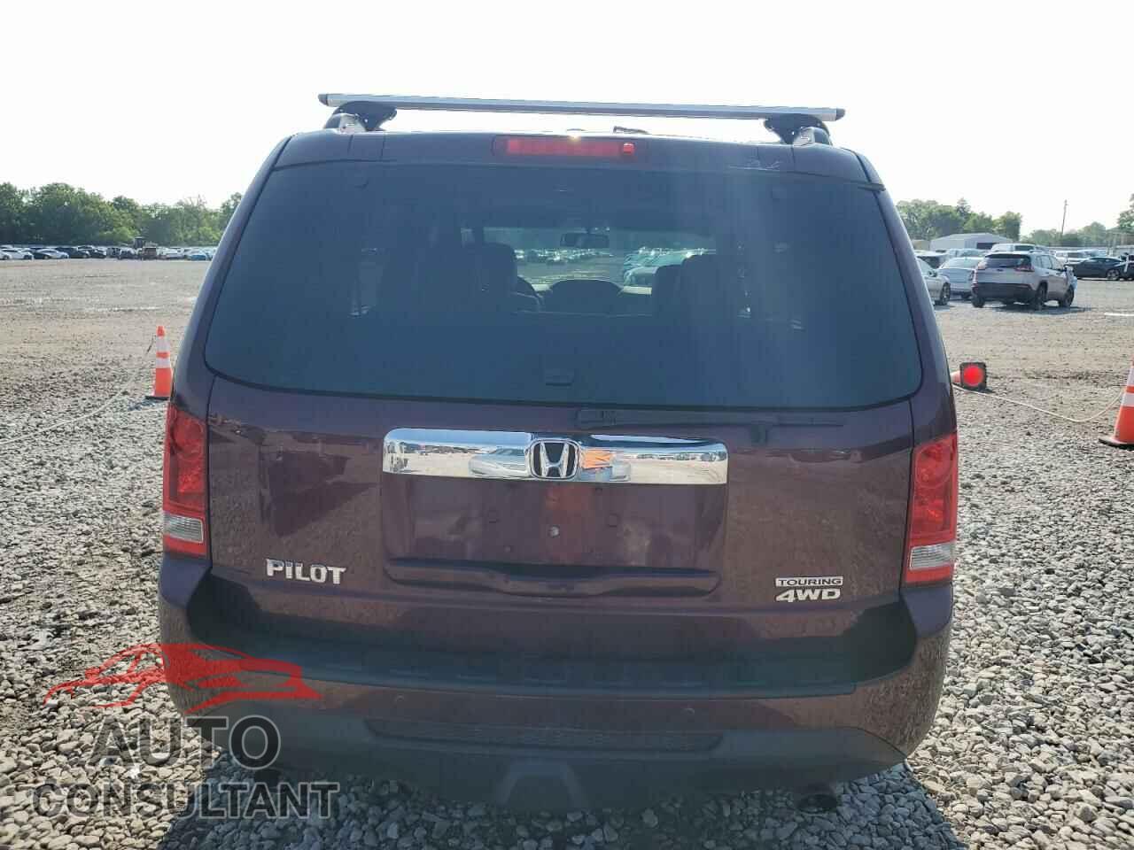 HONDA PILOT 2012 - 5FNYF4H99CB080237