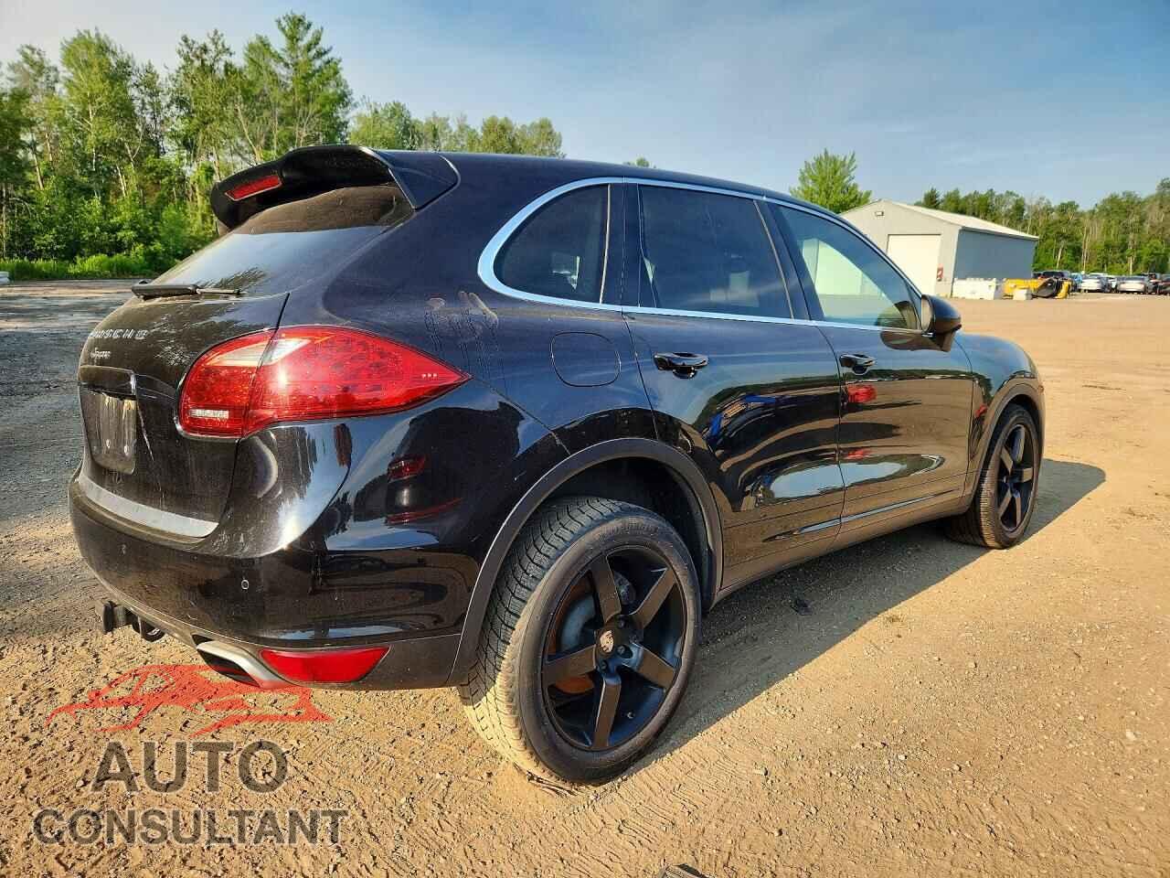 PORSCHE CAYENNE 2013 - WP1AA2A23DLA11347