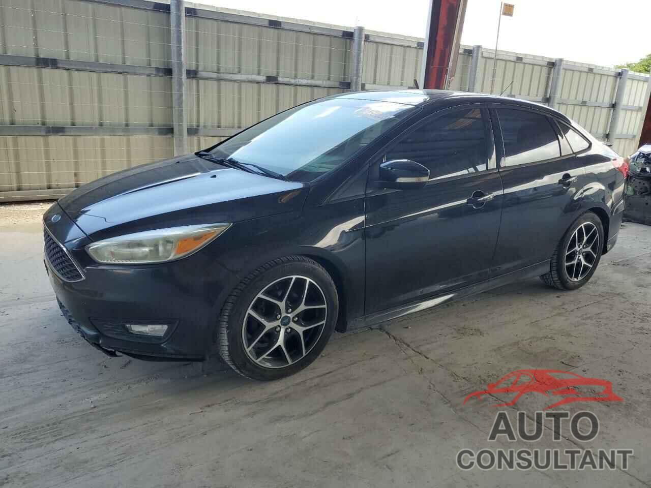 FORD FOCUS 2015 - 1FADP3F29FL333351
