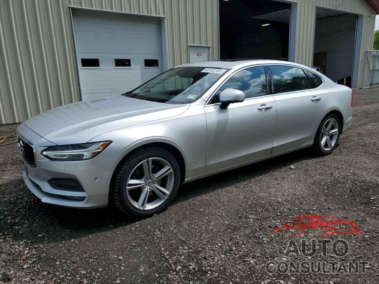 VOLVO S90 2018 - LVY982MK4JP027873