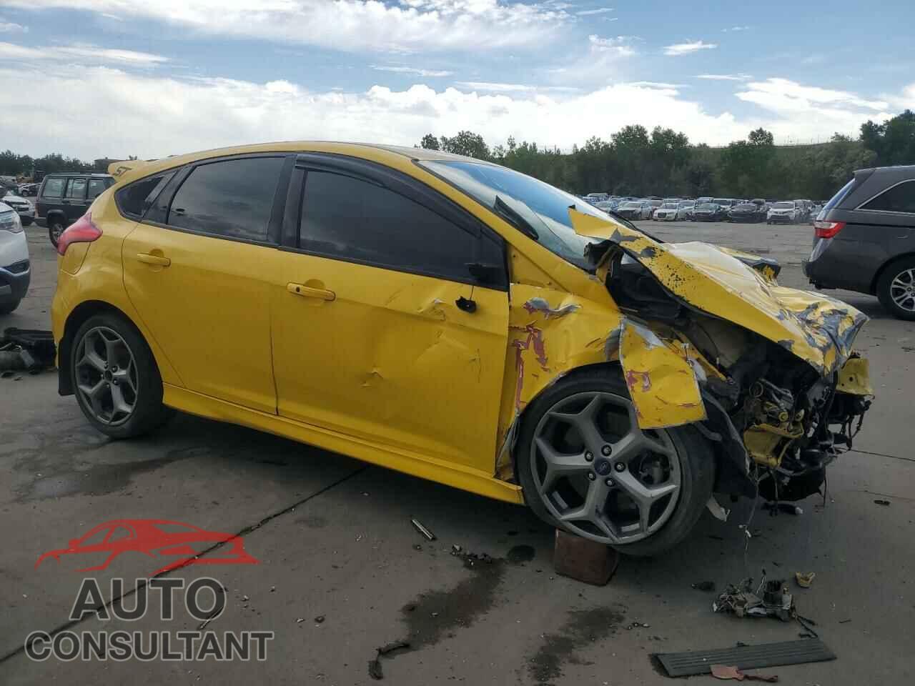 FORD FOCUS 2017 - 1FADP3L99HL341261