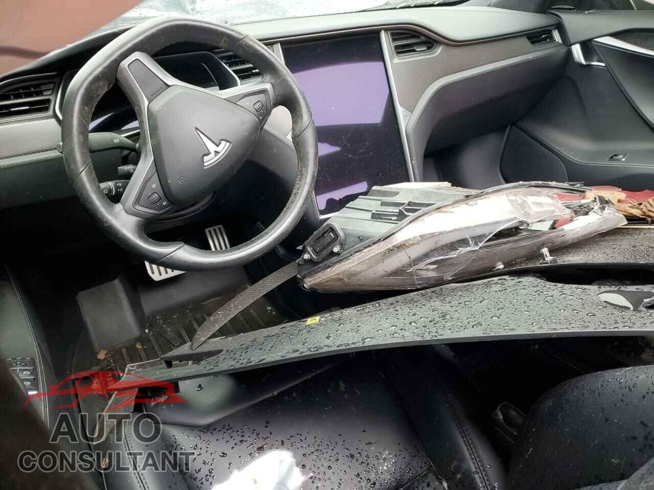TESLA MODEL S 2018 - 5YJSA1E44JF258189