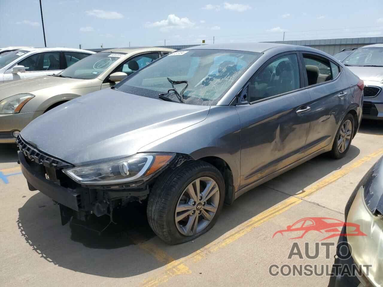 HYUNDAI ELANTRA 2018 - KMHD84LF0JU622475