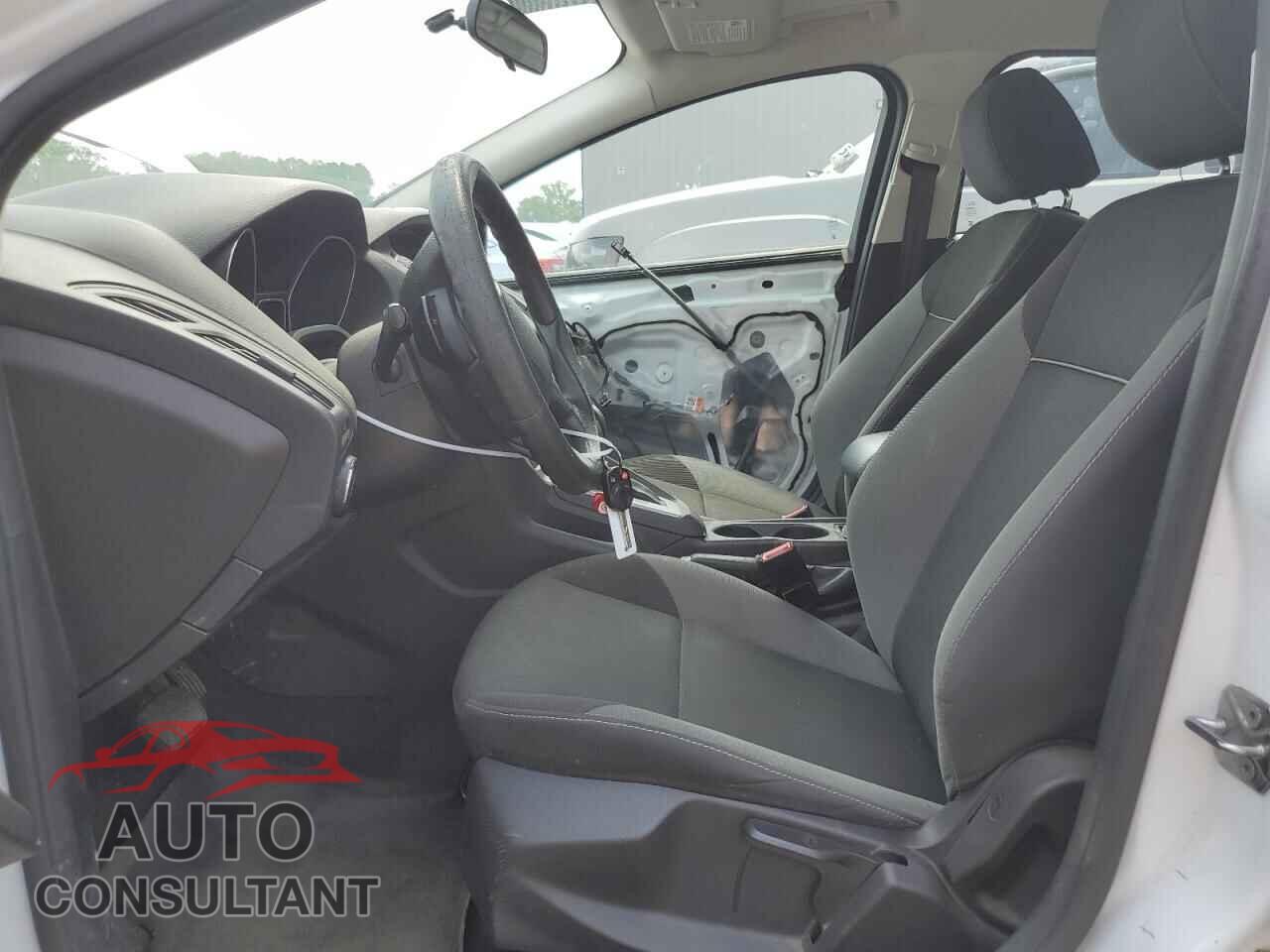 FORD FOCUS 2014 - 1FADP3F20EL462349