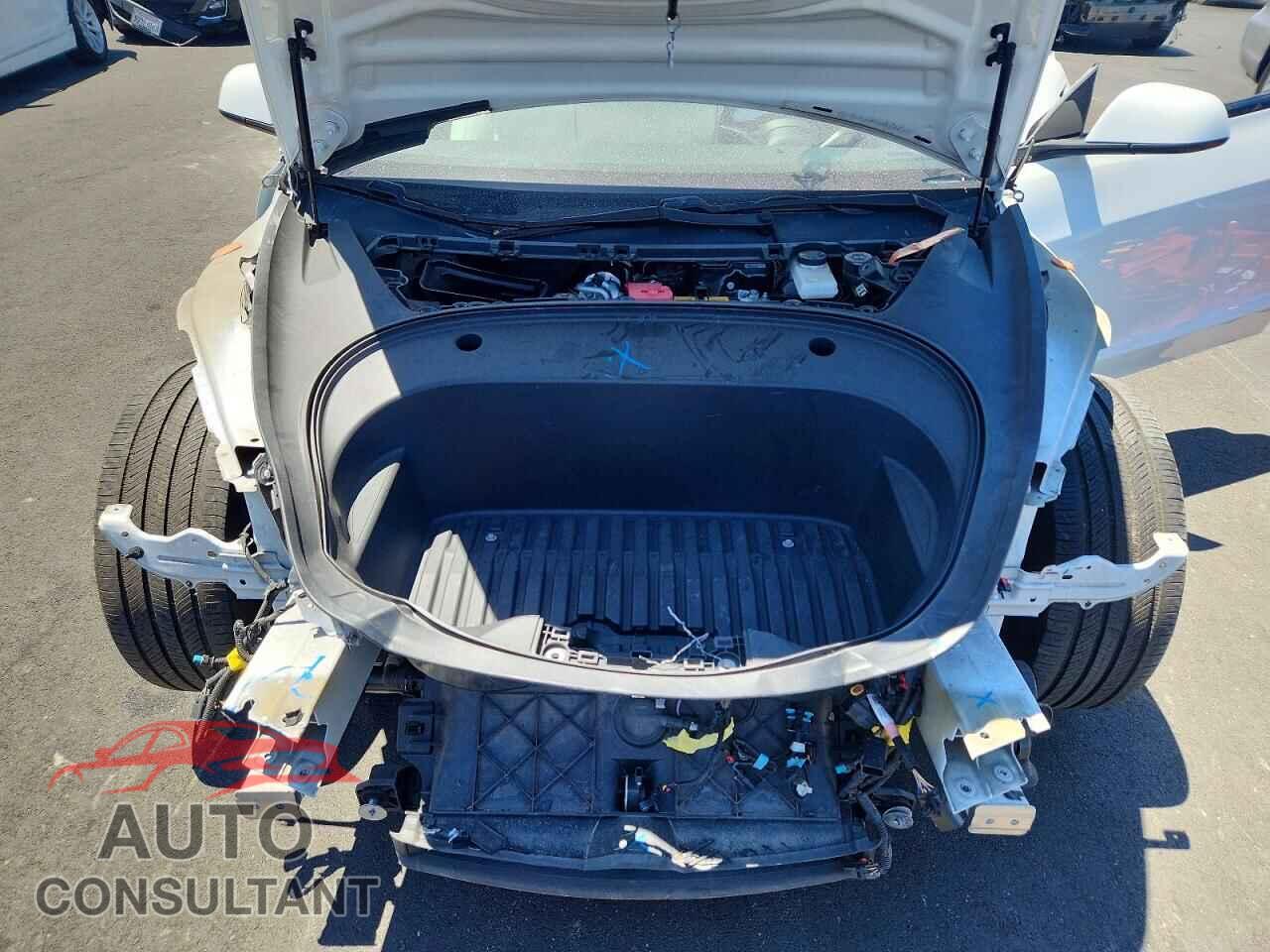 TESLA MODEL 3 2021 - 5YJ3E1EA2MF019016