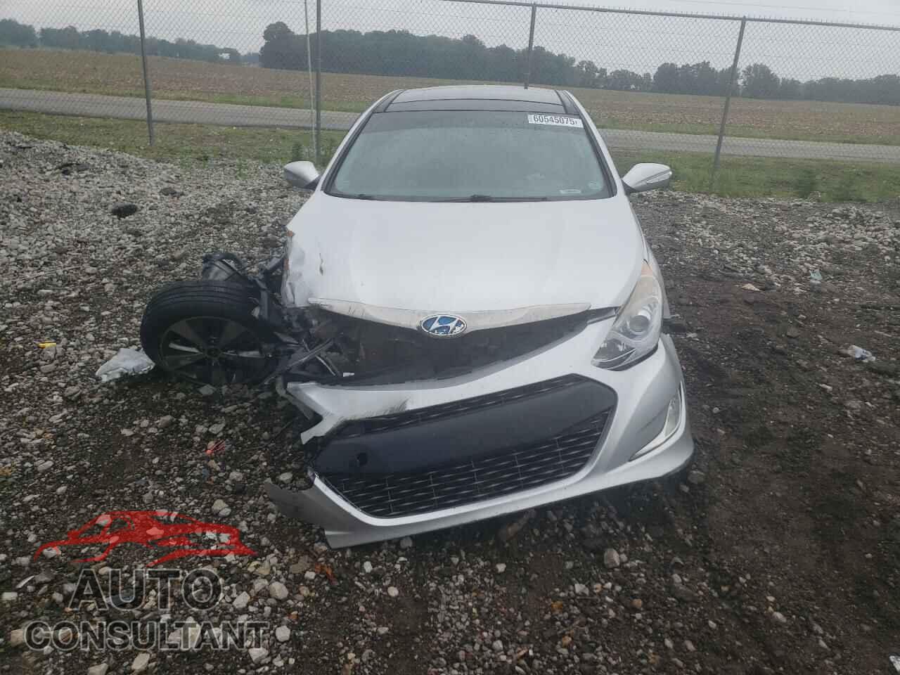 HYUNDAI SONATA 2012 - KMHEC4A43CA047426