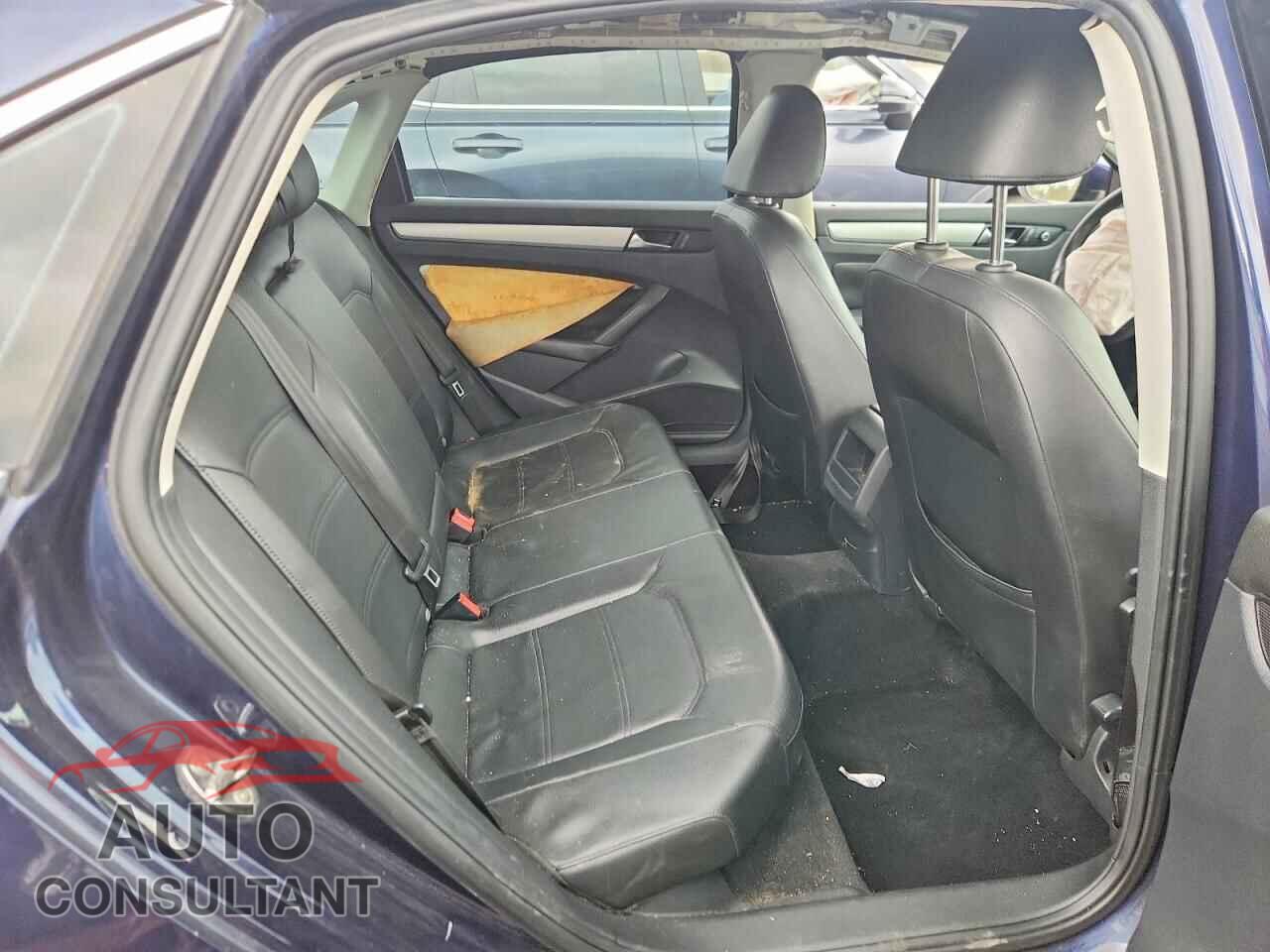 VOLKSWAGEN PASSAT 2012 - 1VWBP7A39CC090075