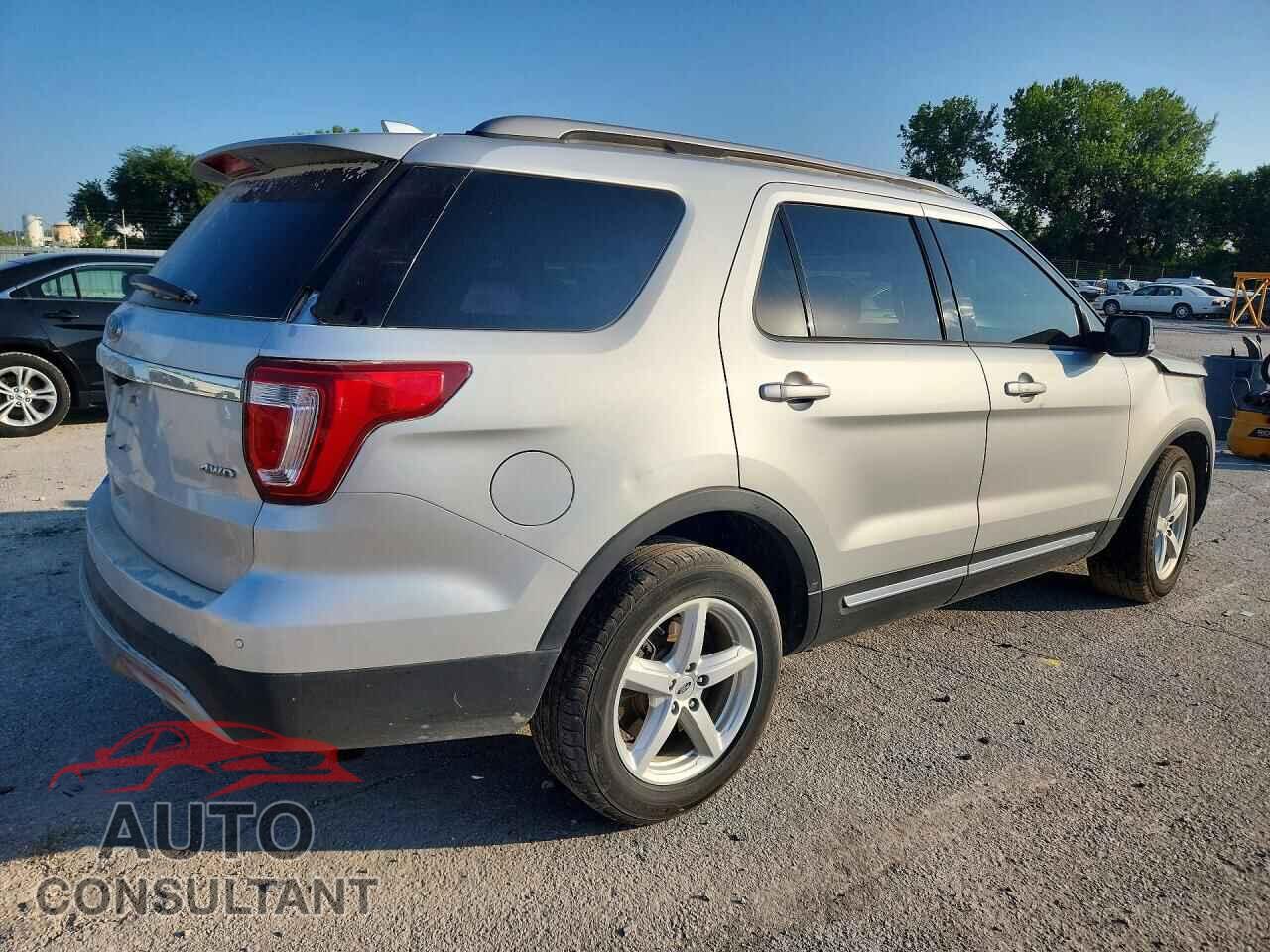 FORD EXPLORER 2017 - 1FM5K8D88HGA31302