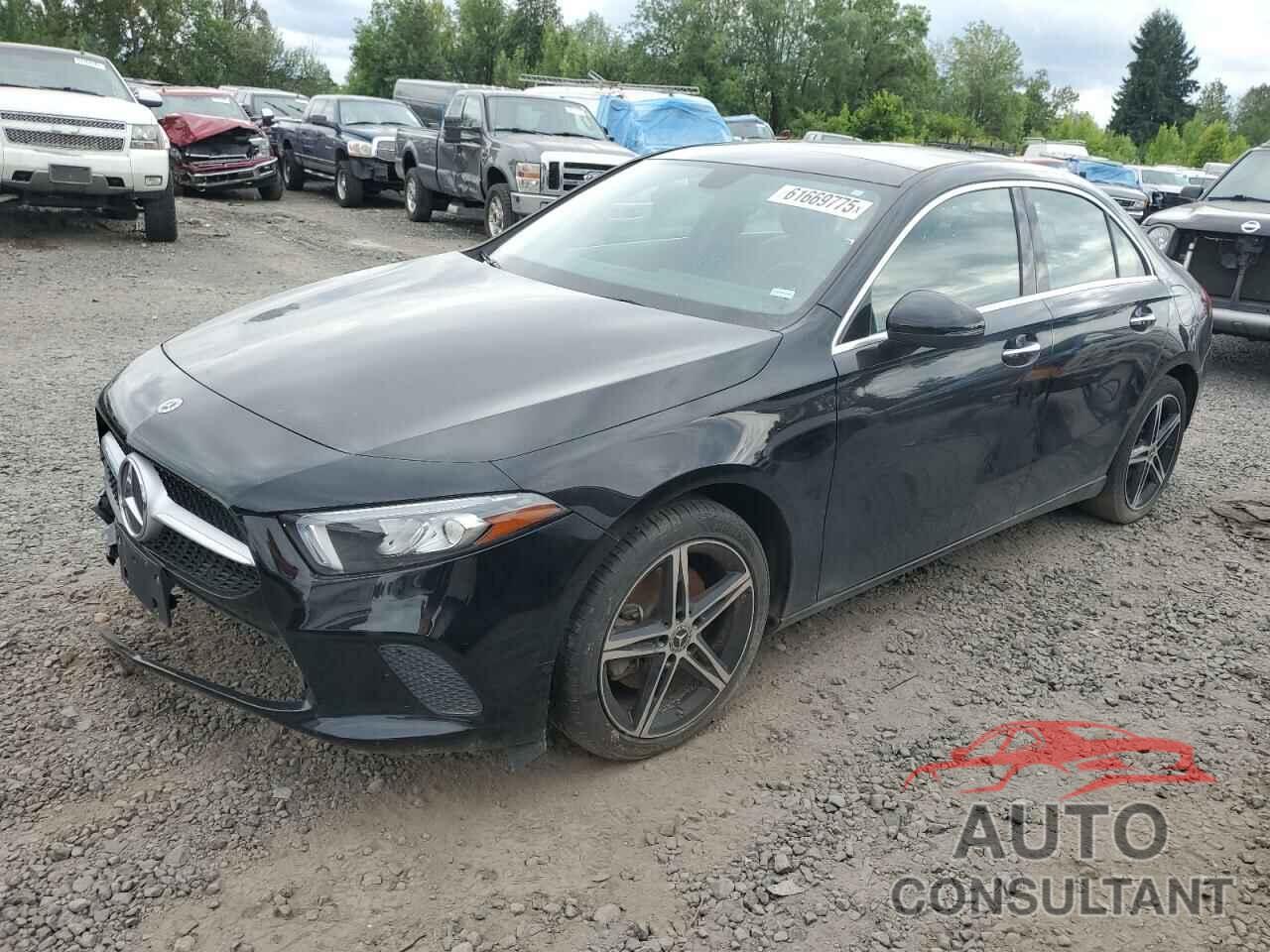 MERCEDES-BENZ A-CLASS 2021 - W1K3G4FB0MJ293400
