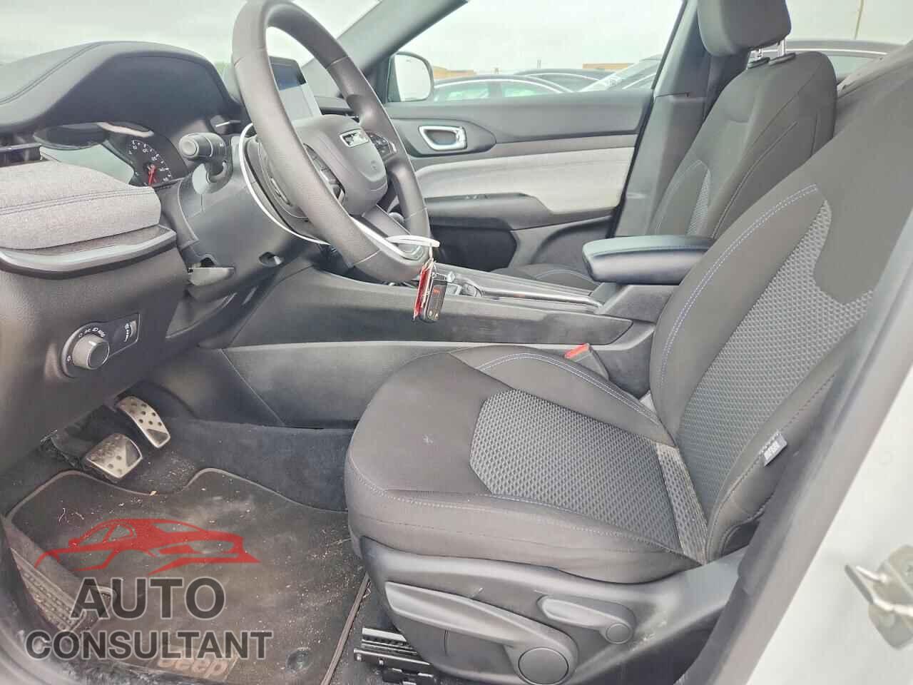 JEEP COMPASS 2025 - 3C4NJDAN9ST534740