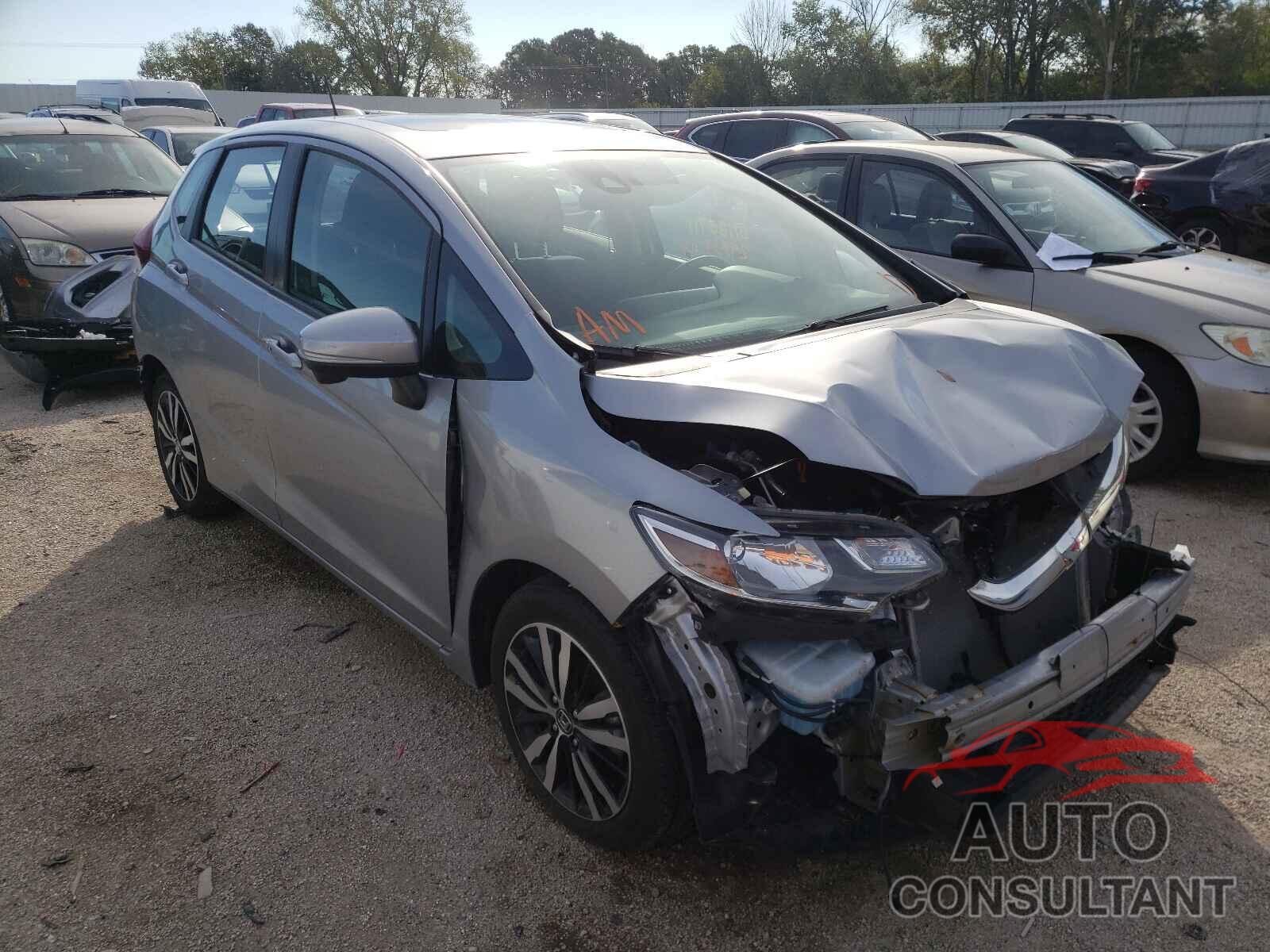 HONDA FIT 2018 - 3HGGK5H84JM702922