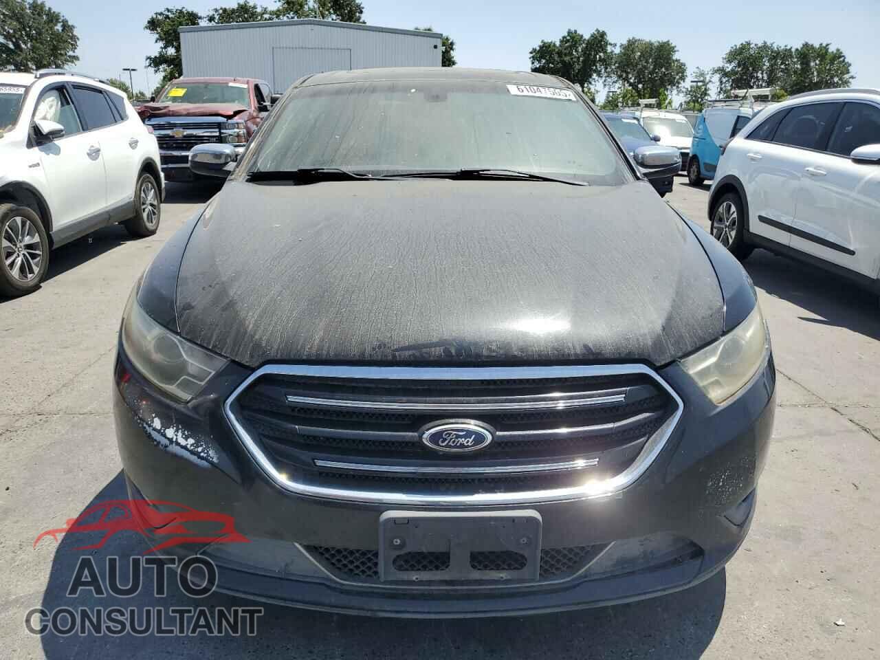 FORD TAURUS 2013 - 1FAHP2F83DG129912