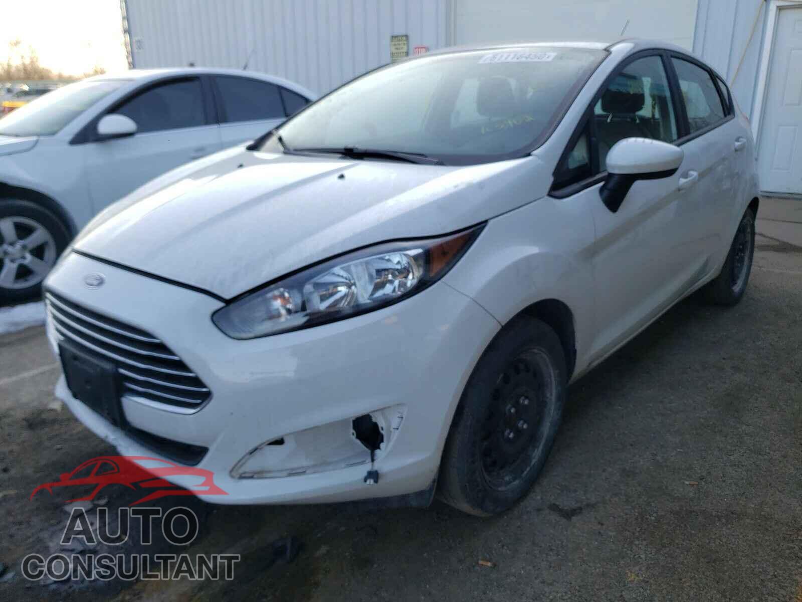 FORD FIESTA 2017 - 3FADP4EE8HM165902