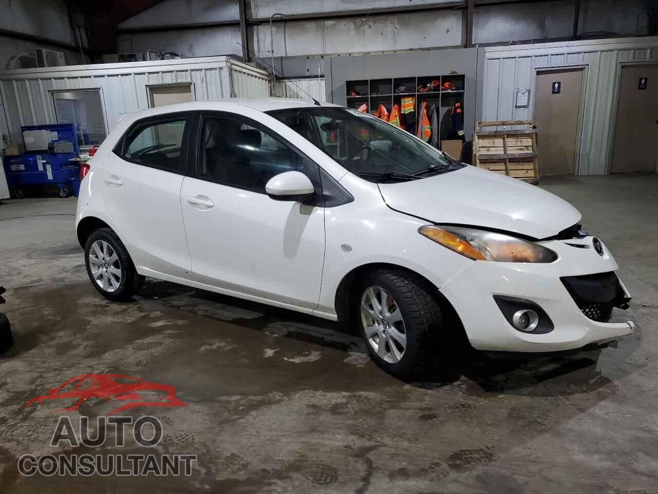 MAZDA 2 2014 - JM1DE1LY9E0176045