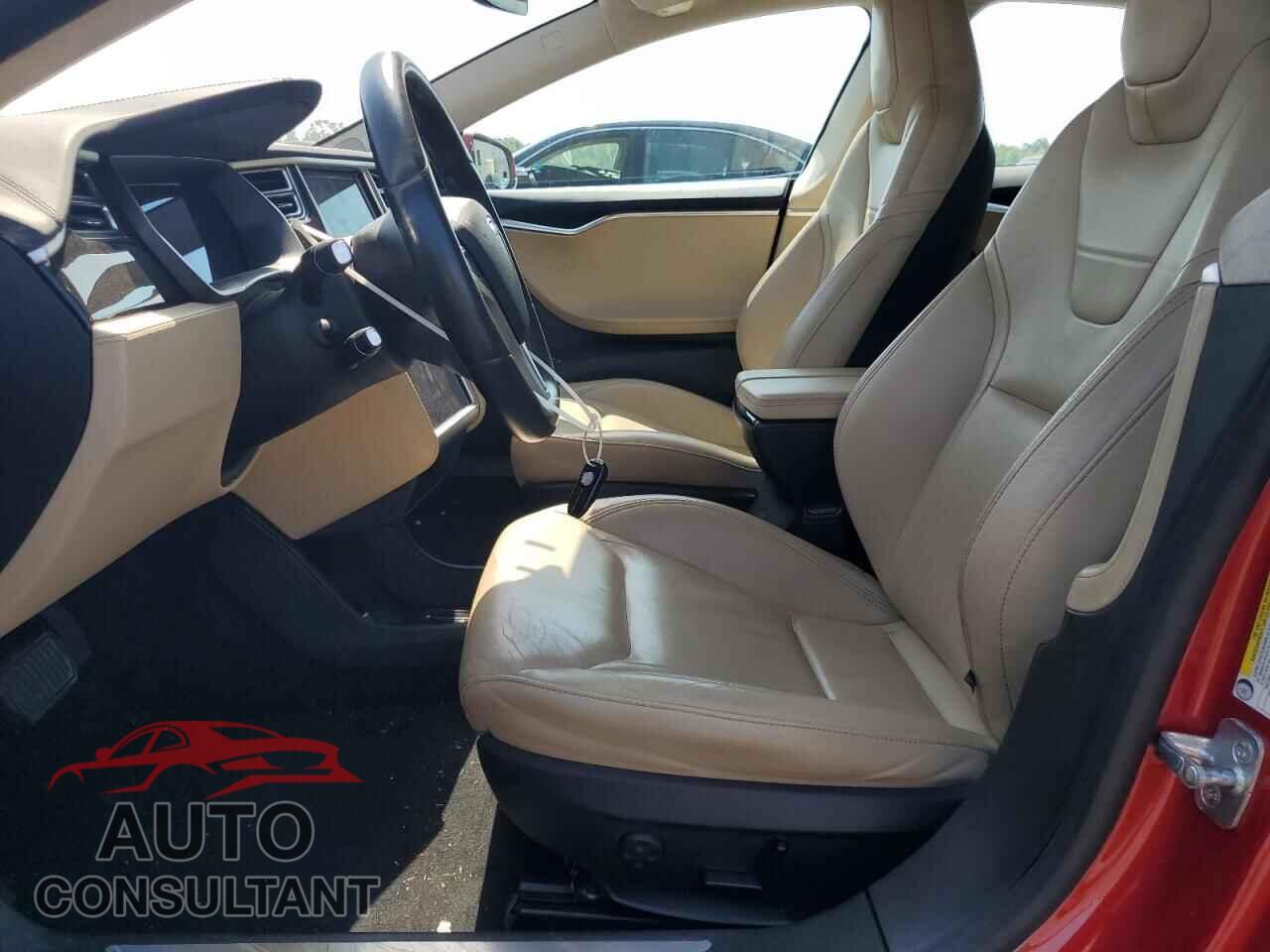 TESLA MODEL S 2015 - 5YJSA1E20FF114998