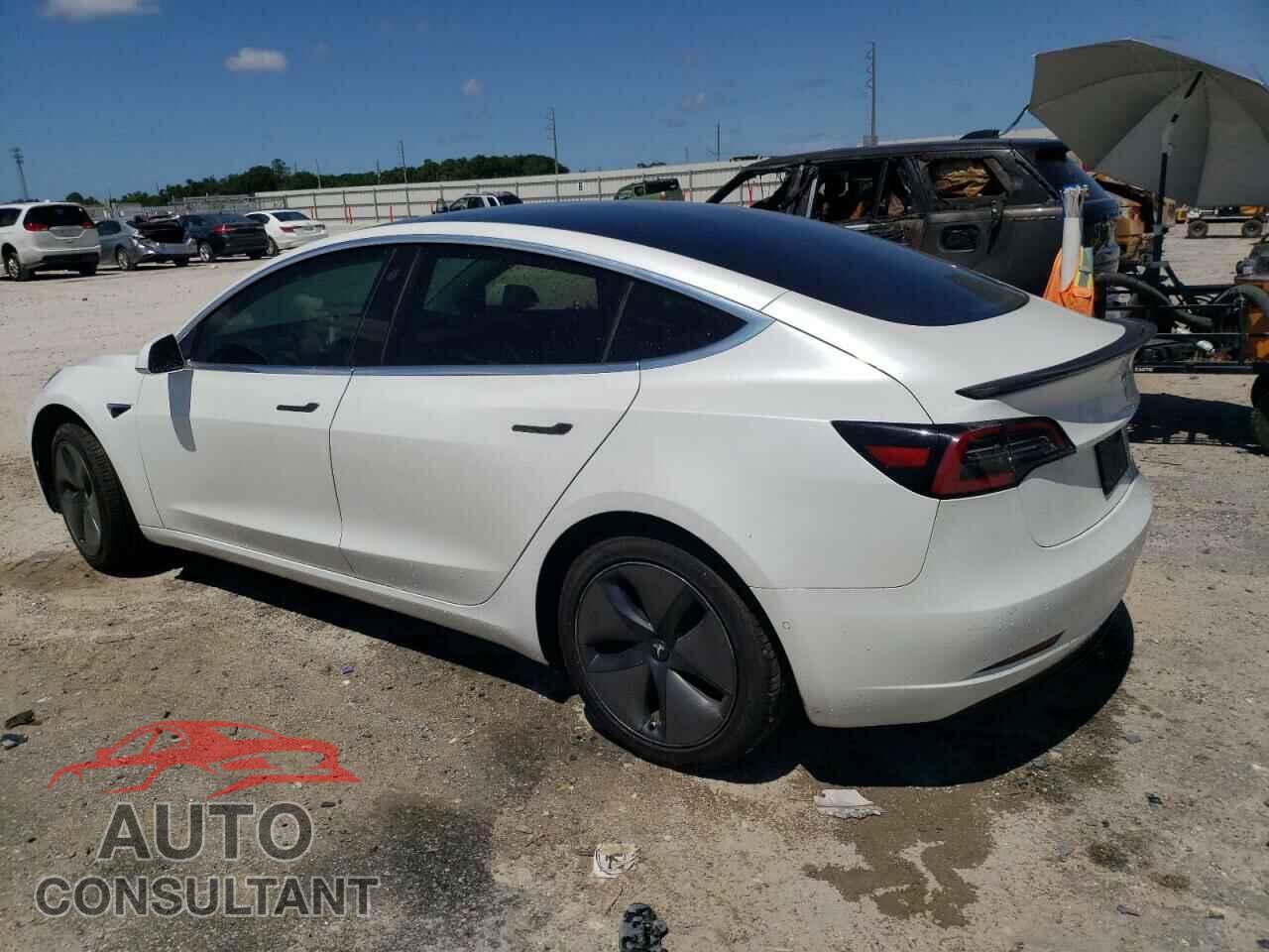 TESLA MODEL 3 2019 - 5YJ3E1EA8KF401564