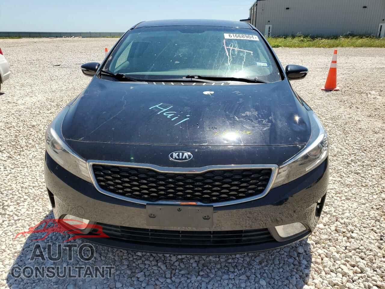 KIA FORTE 2017 - 3KPFL4A86HE127819