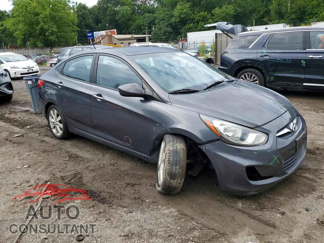 HYUNDAI ACCENT 2012 - KMHCU4AE1CU043211